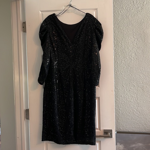 Black Shimmer SLNY Dress - Picture 3 of 4